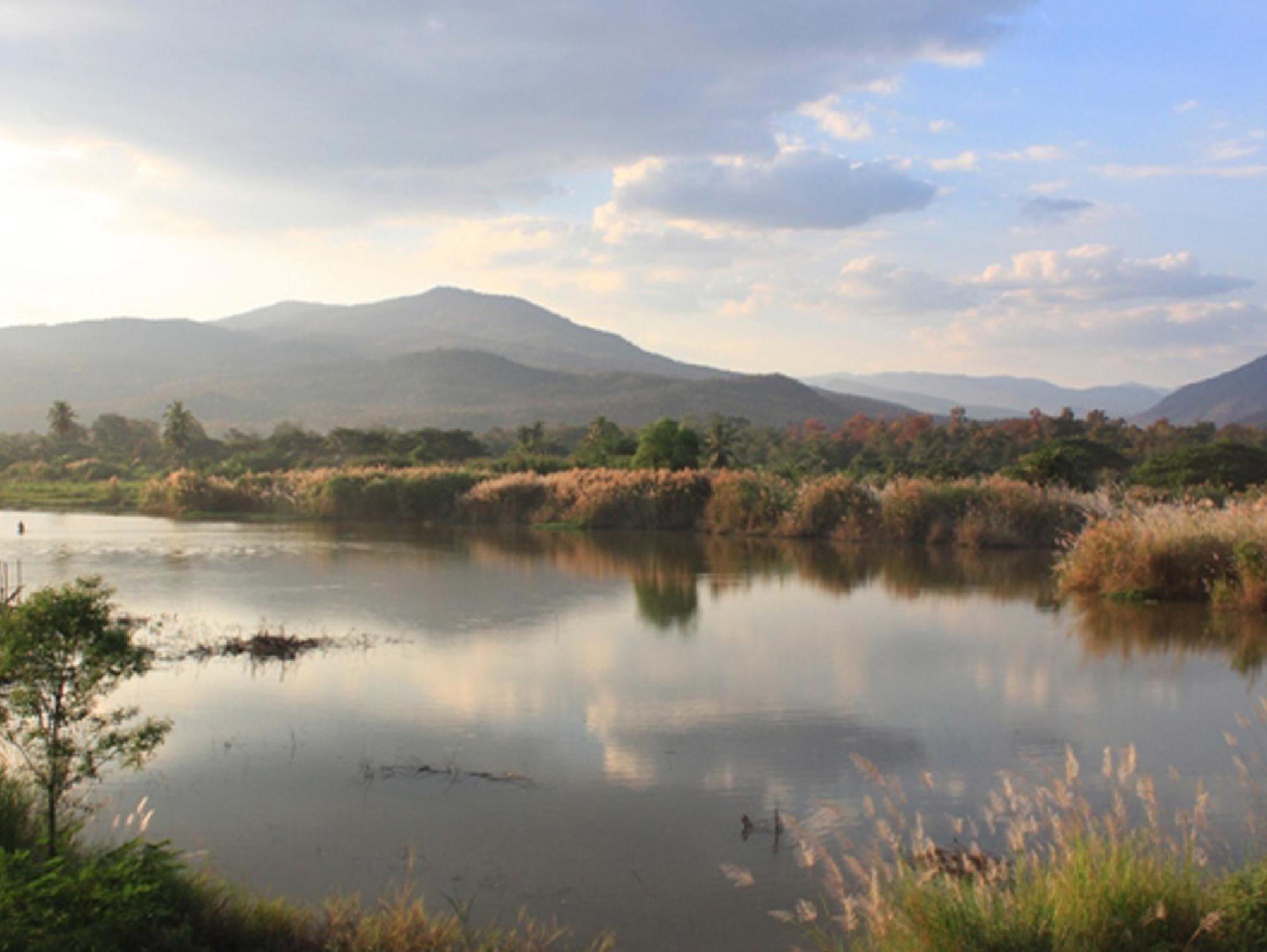 Phu-Anna Eco House Hotel Hot Kültér fotó